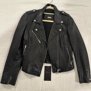 Women’s Zara Black Genuine Leather Biker Moto cropped fitted jacket small medium